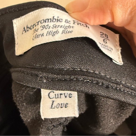 Abercrombie & Fitch 90’s straight ultra high rise faux leather pants curve love - Picture 3 of 6
